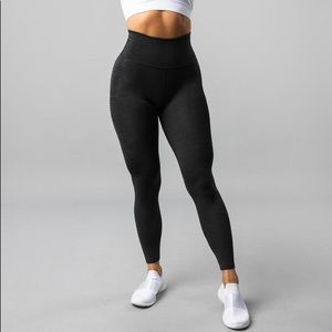 Alphalete Halo Leggings